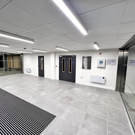 Affordable Apartments In Manchester City Centre Close To Trafford Exterior photo