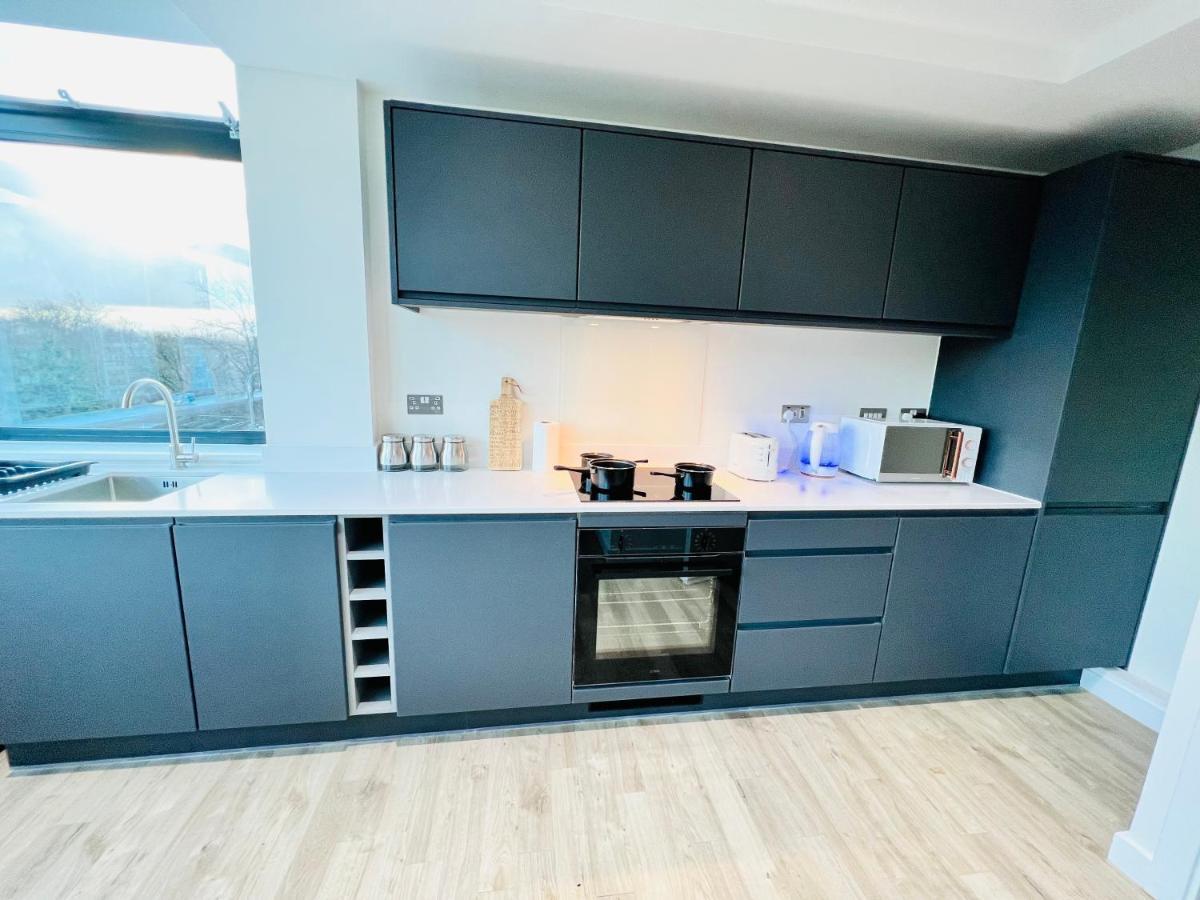 Affordable Apartments In Manchester City Centre Close To Trafford Exterior photo